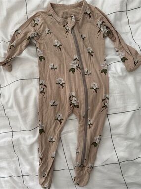 Kyte Baby footie 3/6m